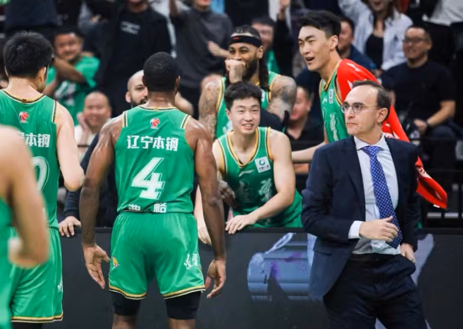 关于CBA季后赛今晚走向成谜，克里夫兰骑士更衣室发声，话题不断，数据趋势出现新变化的信息