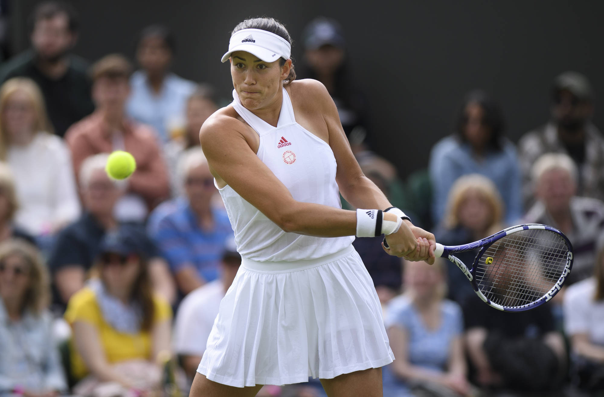 关于穆古鲁扎在中国队比赛中高光表现，回归赛场引发热议！的信息